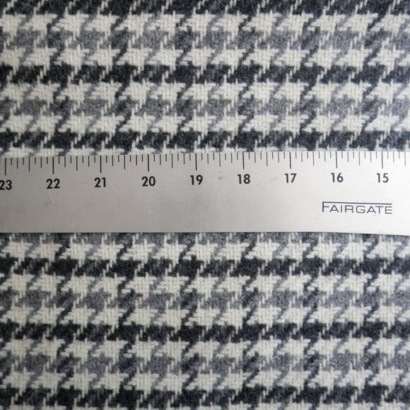 Grey & White Houndstooth Pure Italian Wool Cape Coat - Picture 10 of 10